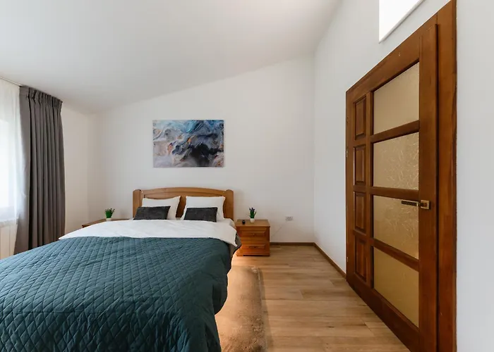 Luxury Apartment Uschhorod
